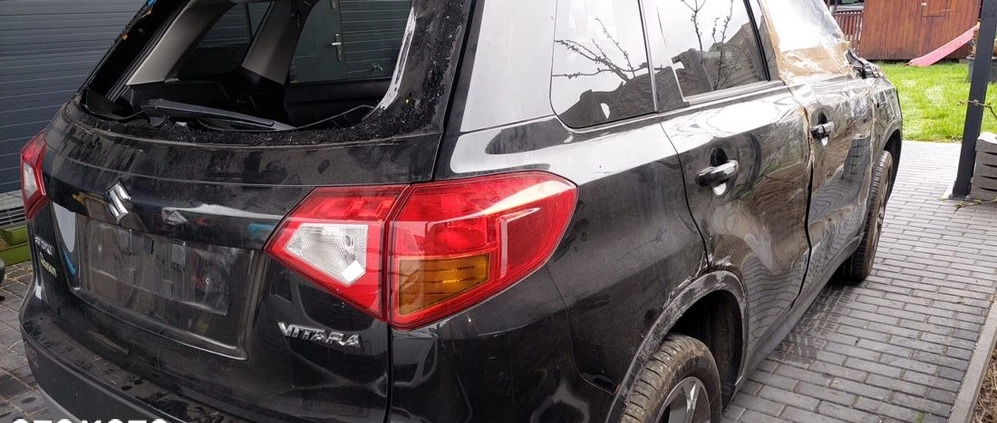 Suzuki Vitara cena 21500 przebieg: 59000, rok produkcji 2018 z Jedlina-Zdrój małe 407